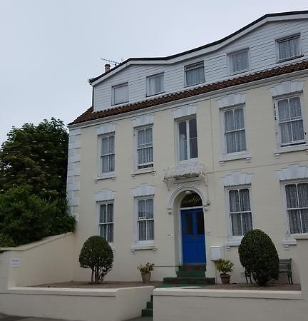 Franklyn Guesthouse Saint Helier Екстер'єр фото